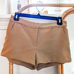 Khaki shorts Forever 21